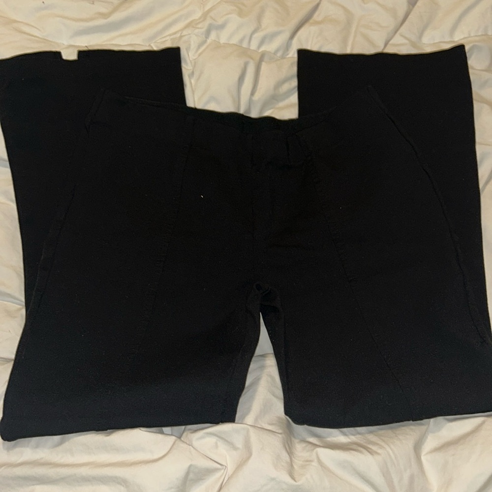 Black pull on stretch pants